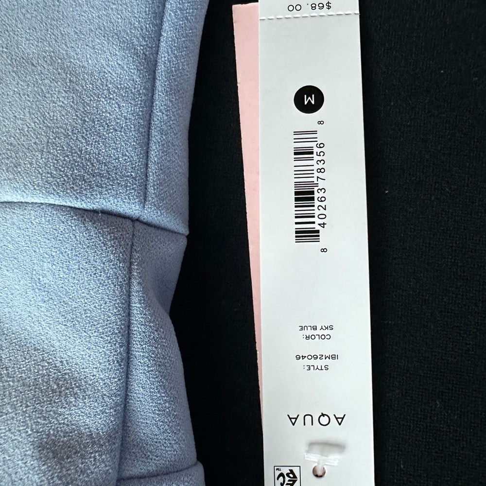 Nwt Aqua Pale Blue Cristal trim Jeweled V-Notch Tank Top Bloomingdale’s Medium - Picture 6 of 9